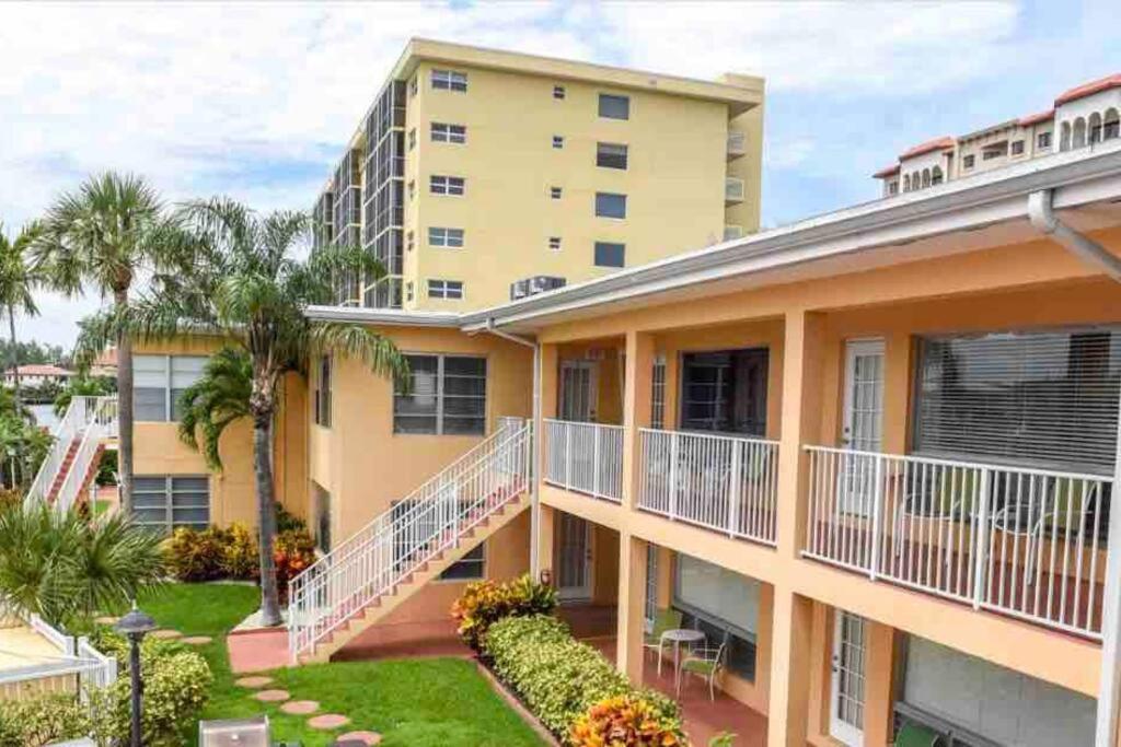 Aparthotel Aloha Apartments On The Intracoastal-Walk To The Beach