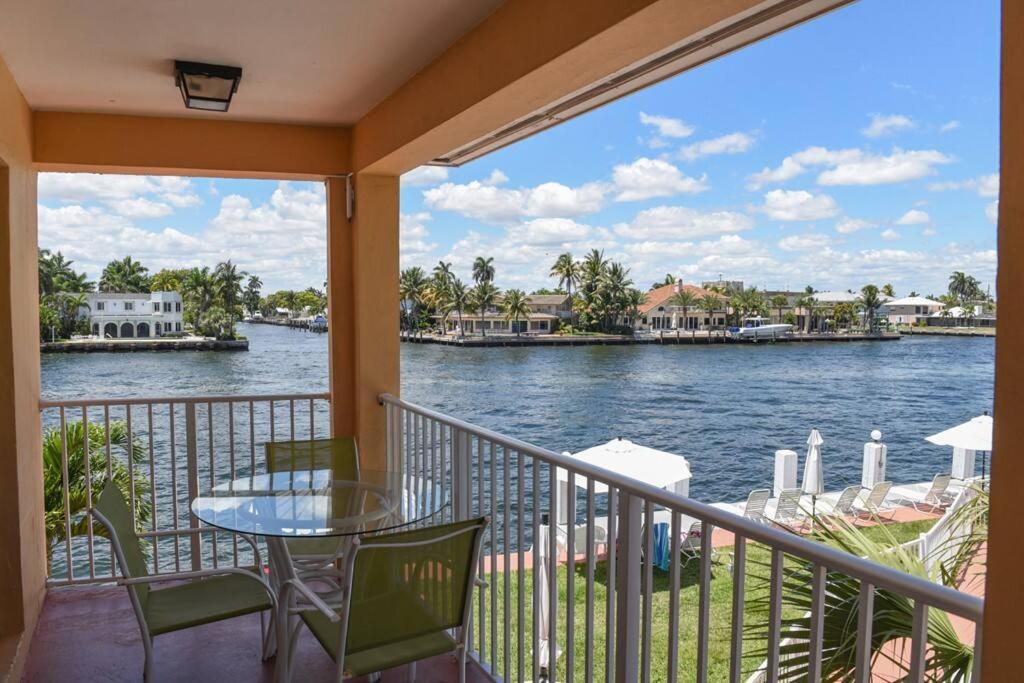 Aloha Apartments On The Intracoastal-Walk To The Beach